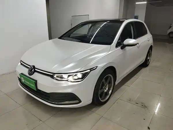 Volkswagen Golf 2022