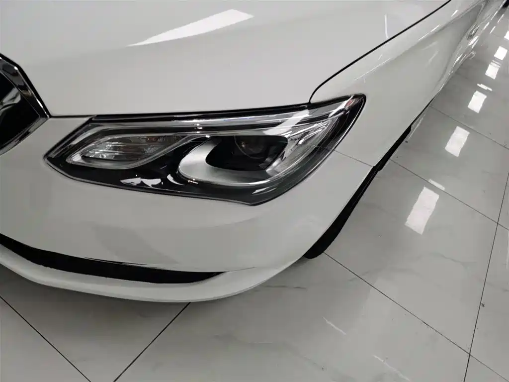 Buick Excelle 2017 — фото 18