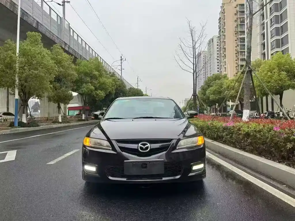 Mazda 6 2015 — фото 26