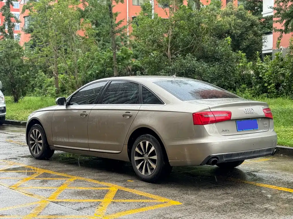 Audi A6L 2016