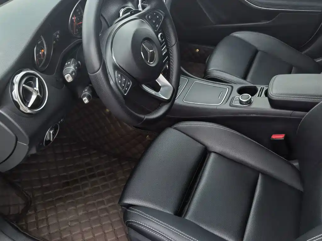 Mercedes-Benz GLA 2018