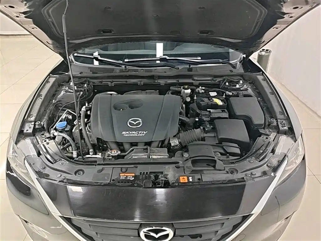 Mazda CX-4 2019 — фото 18