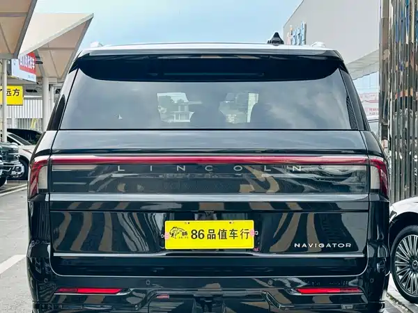 Lincoln Navigator 2025