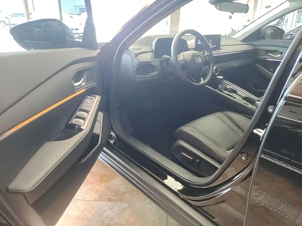 Honda Accord 2024 — фото 16