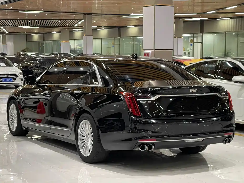 Cadillac CT6 2021 — фото 15