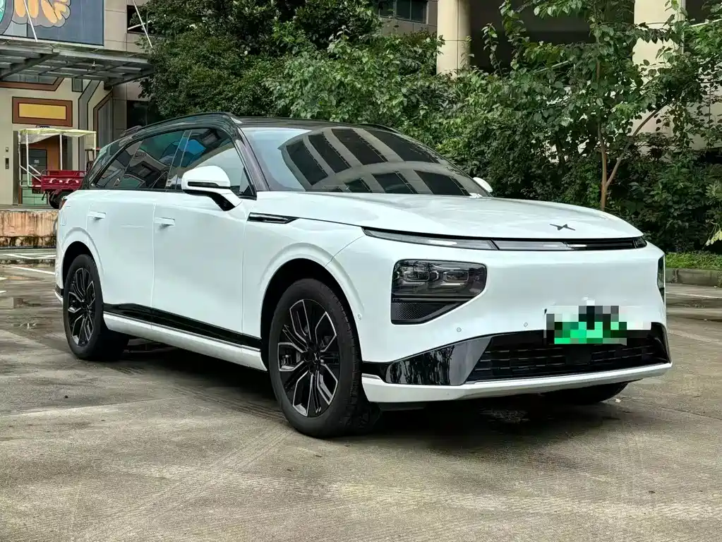 XPeng G9 2025