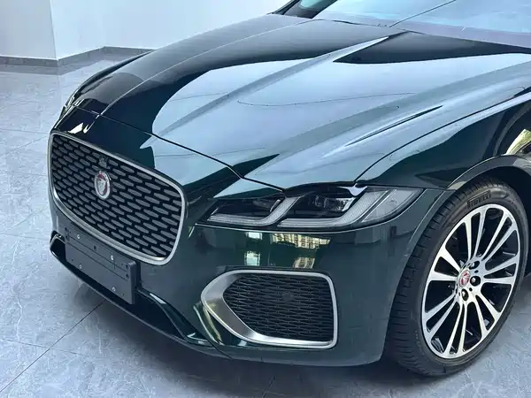 Jaguar XFL 2024