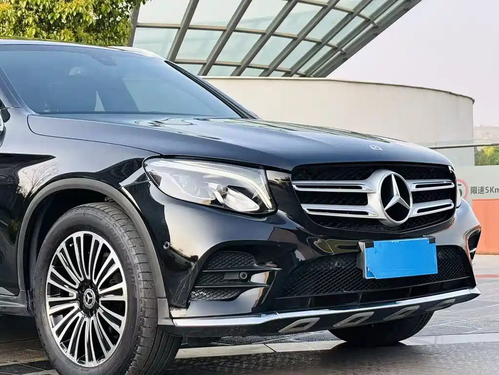 Mercedes-Benz GLC 2018 — фото 10