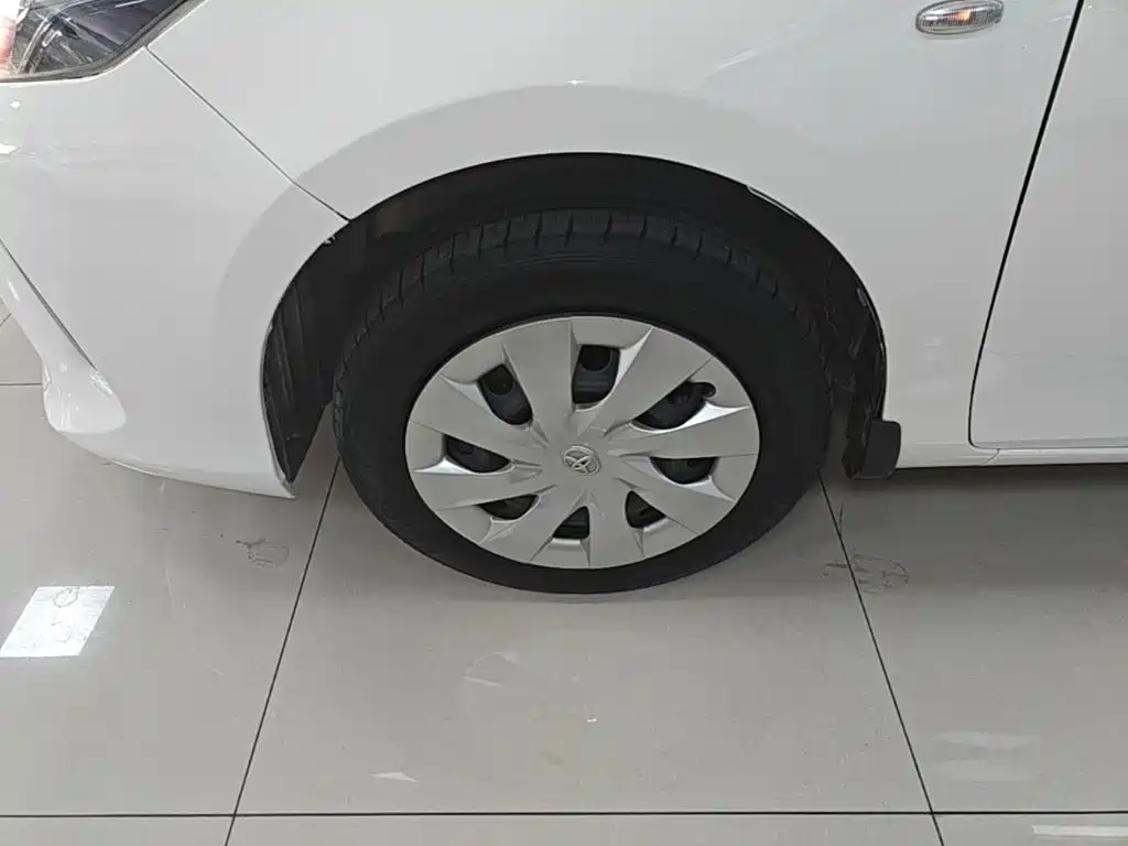 Toyota Vios FS 2019 — фото 23