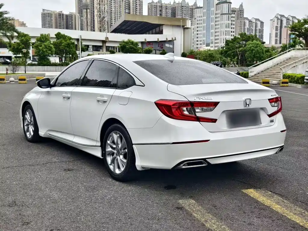 Honda Accord 2021 — фото 11