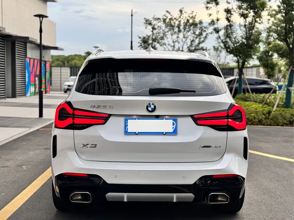 BMW X3 2022 — фото 9