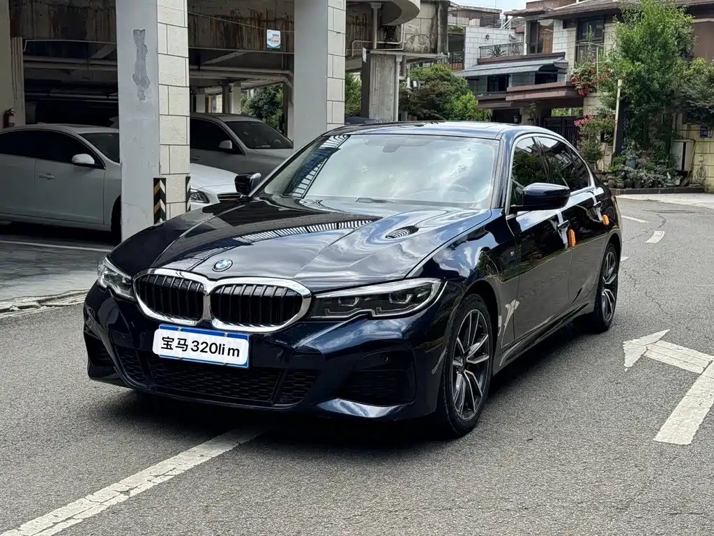 BMW 3 Series 2021