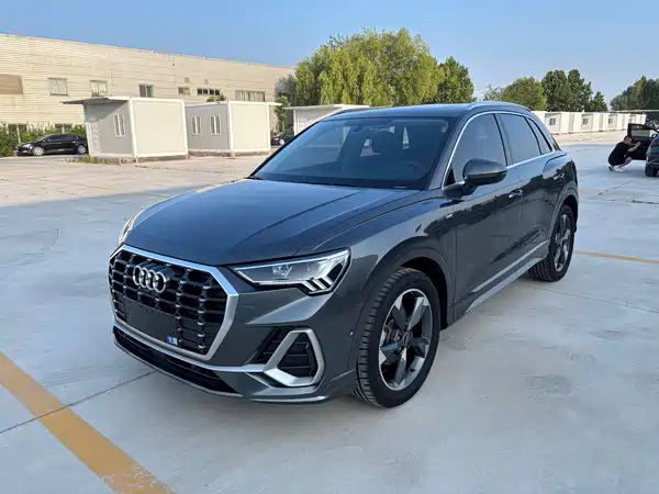 Audi Q3 2022