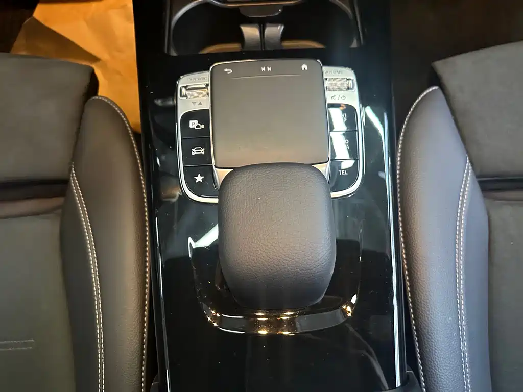 Mercedes-Benz A-Class 2020 — фото 11