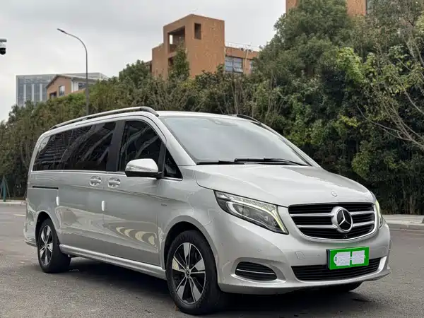 Mercedes-Benz V-Class 2016