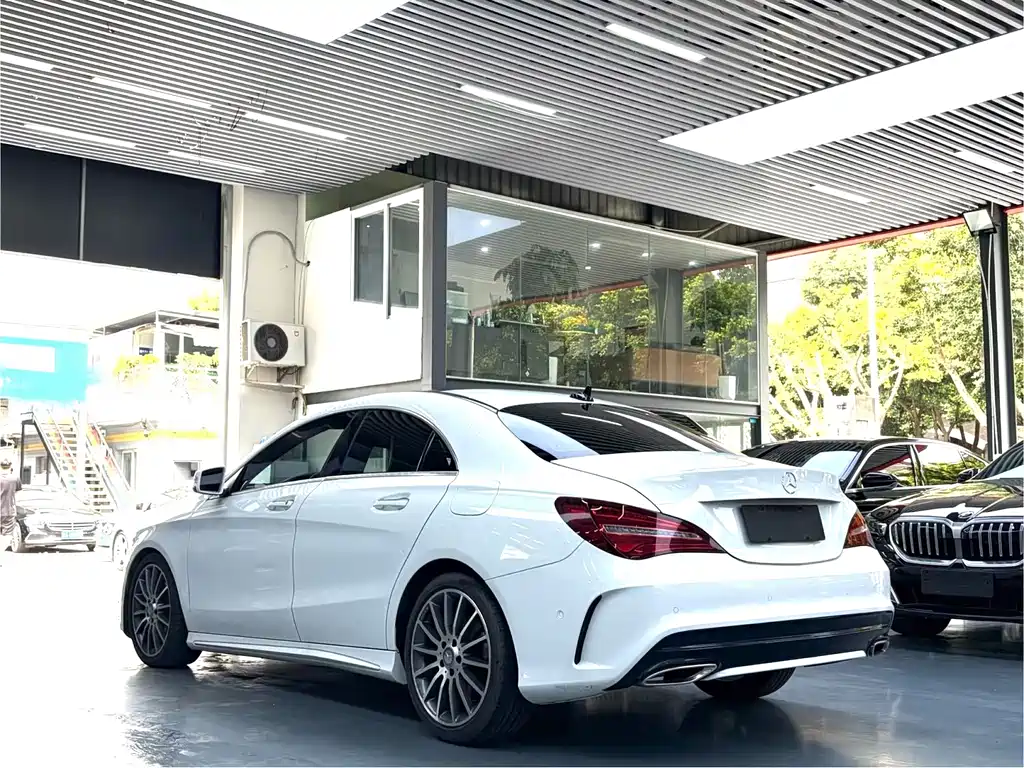 Mercedes-Benz CLA 2018