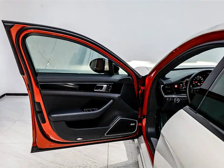 Porsche Panamera 2021 — фото 10