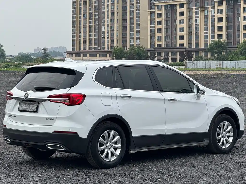 Buick Envision Plus 2022 — фото 9