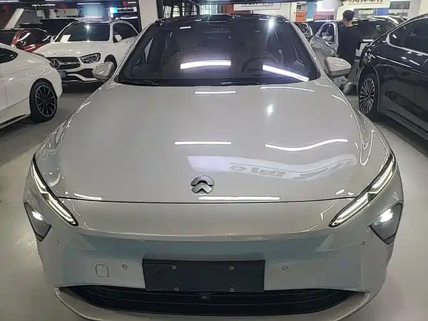 NIO ET7 2023