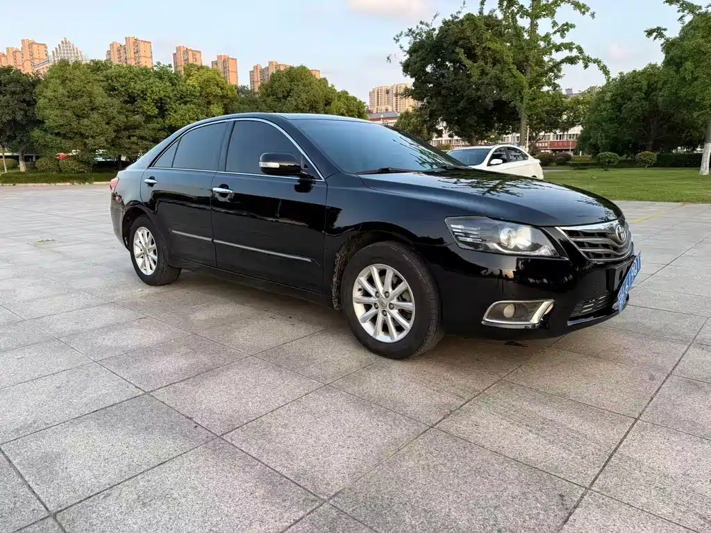 Toyota Camry 2015