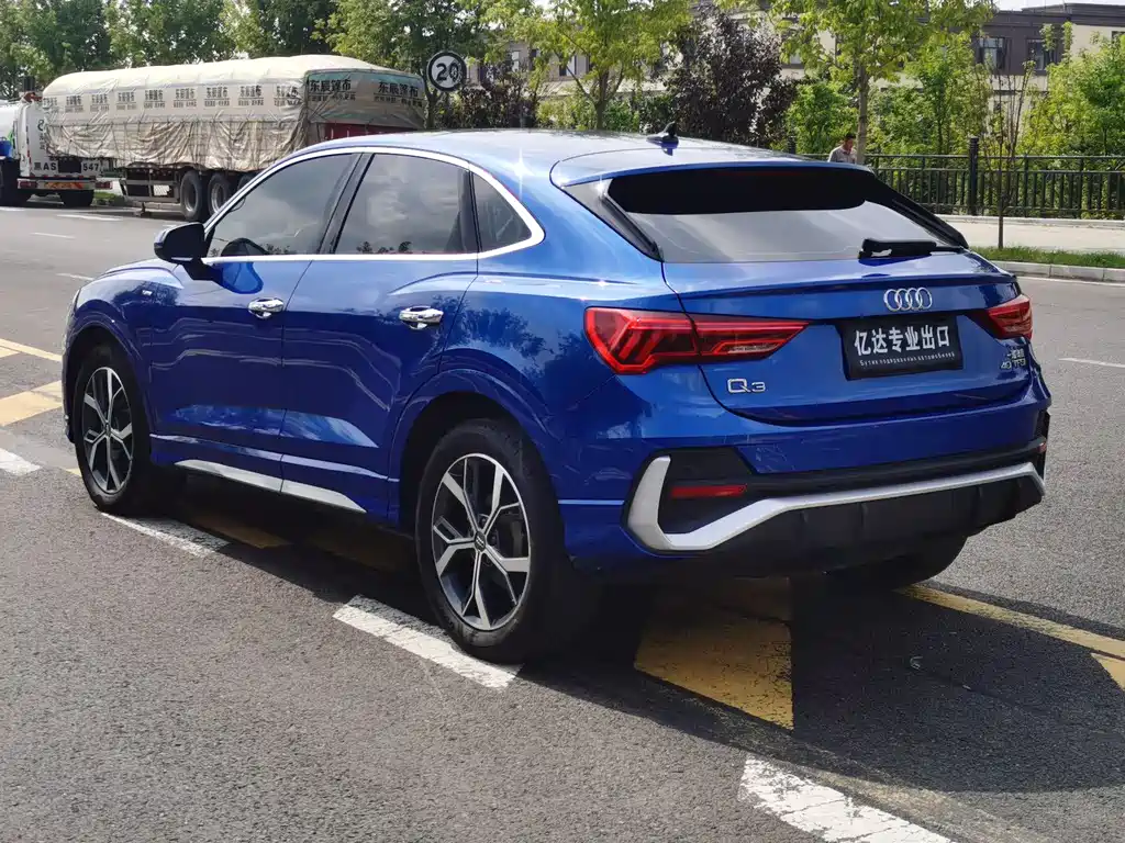 Audi Q3 Sportback 2021 — фото 5