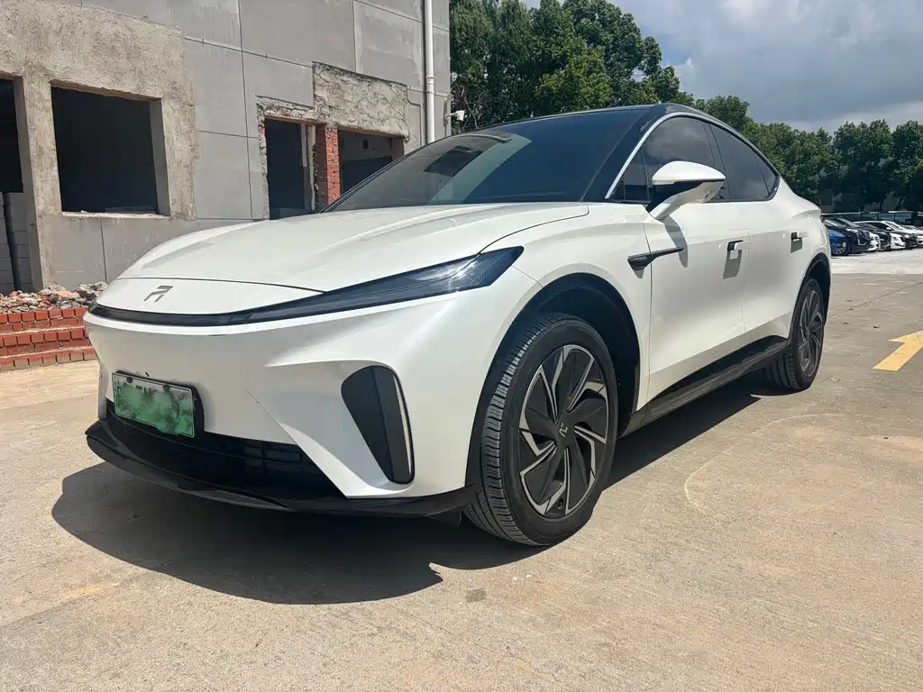 Roewe Feifan R7 2023 — фото 1