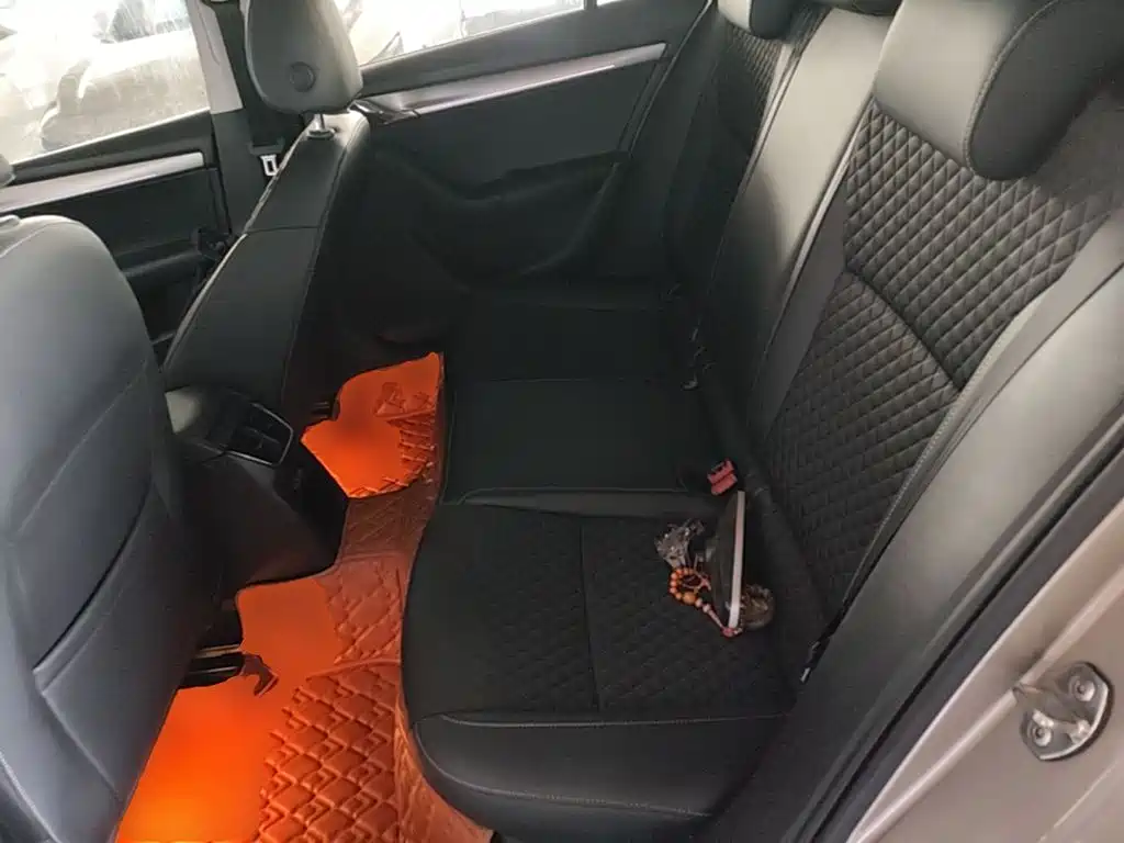 Skoda Octavia 2020 — фото 17