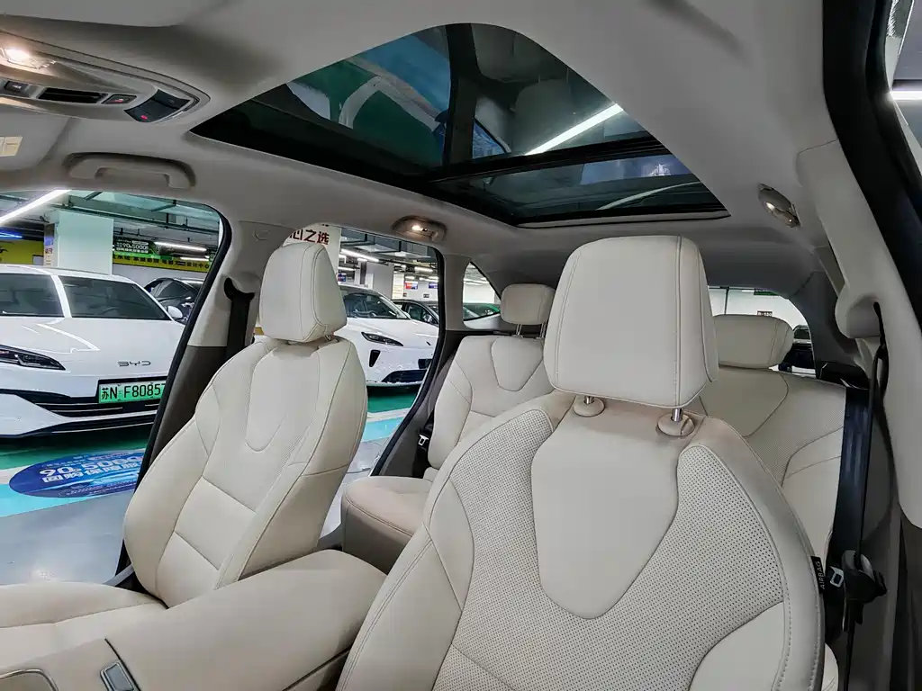 Haval Xiaolong MAX 2025 — фото 11