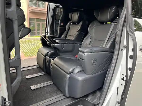 Toyota Wilfa 2024