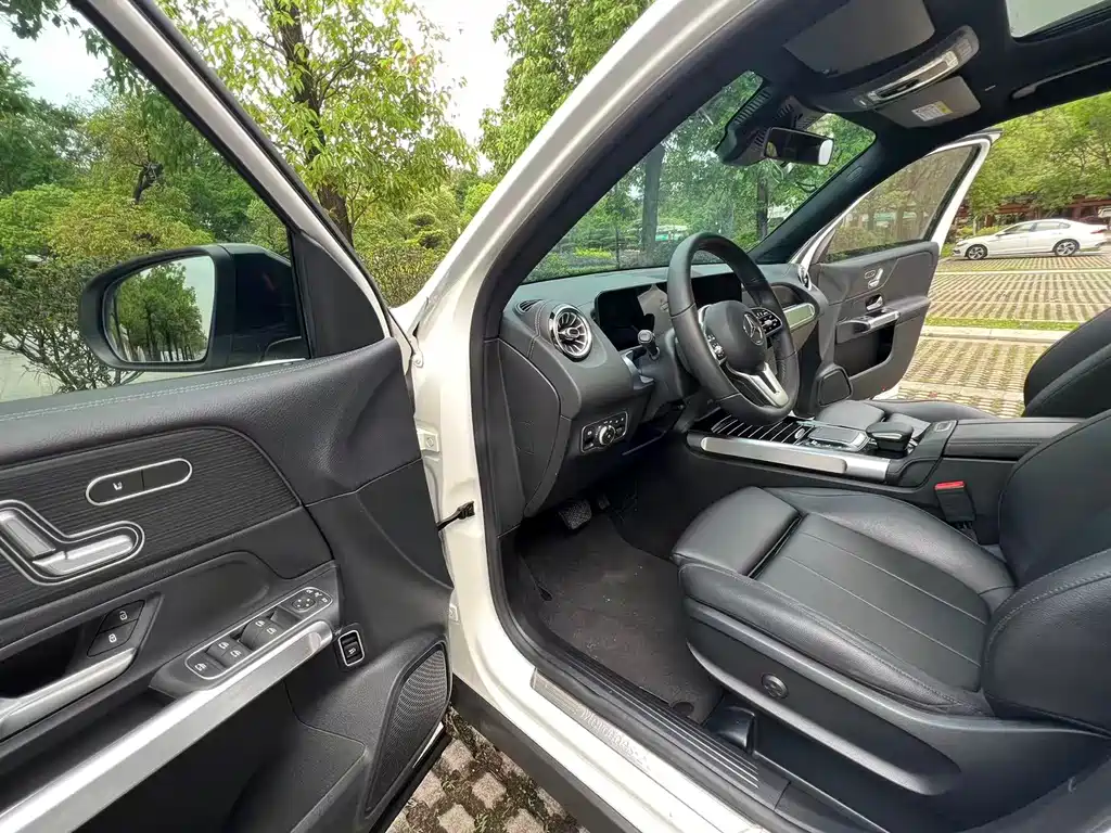 Mercedes-Benz GLB 2020 — фото 12