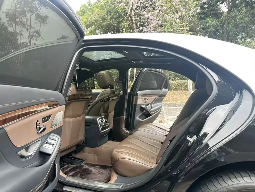 Mercedes-Benz S-Class 2018 — фото 12