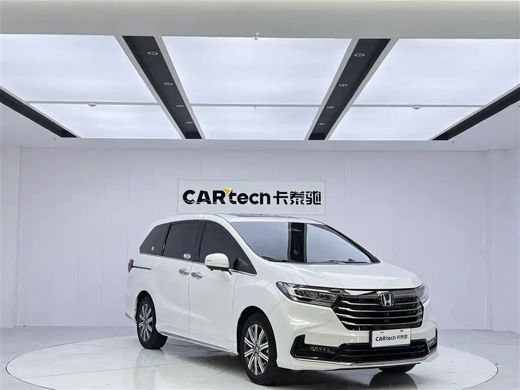 Honda Odyssey 2024 — фото 2