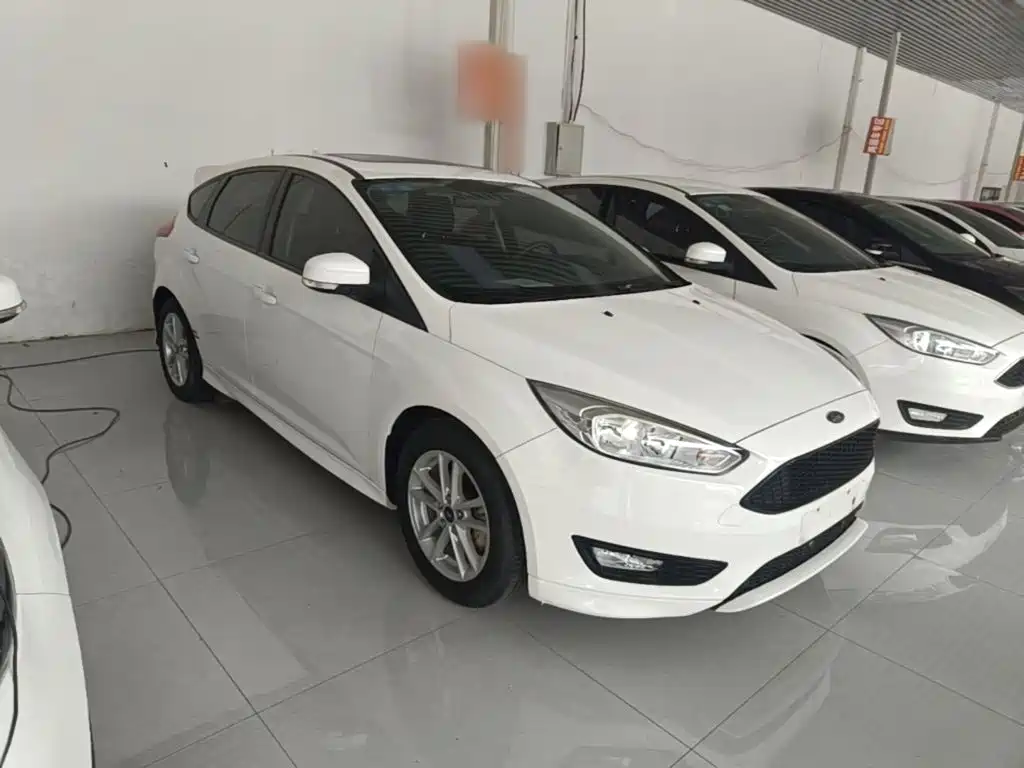 Ford Focus 2017 — фото 4