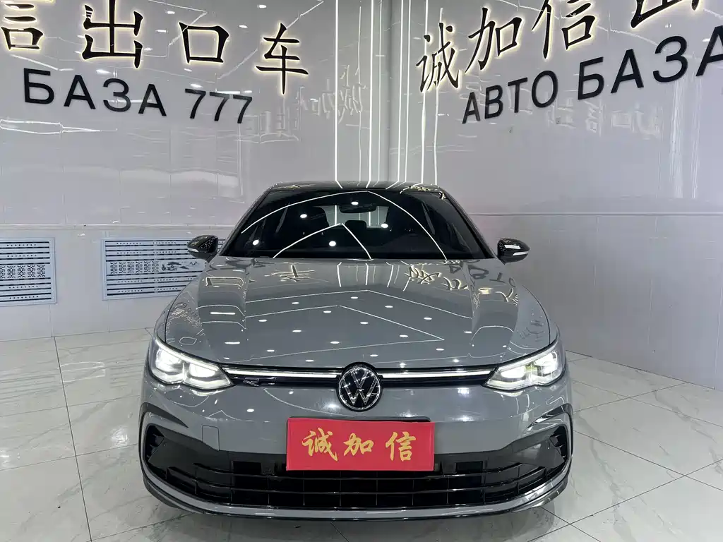 Volkswagen Golf 2022