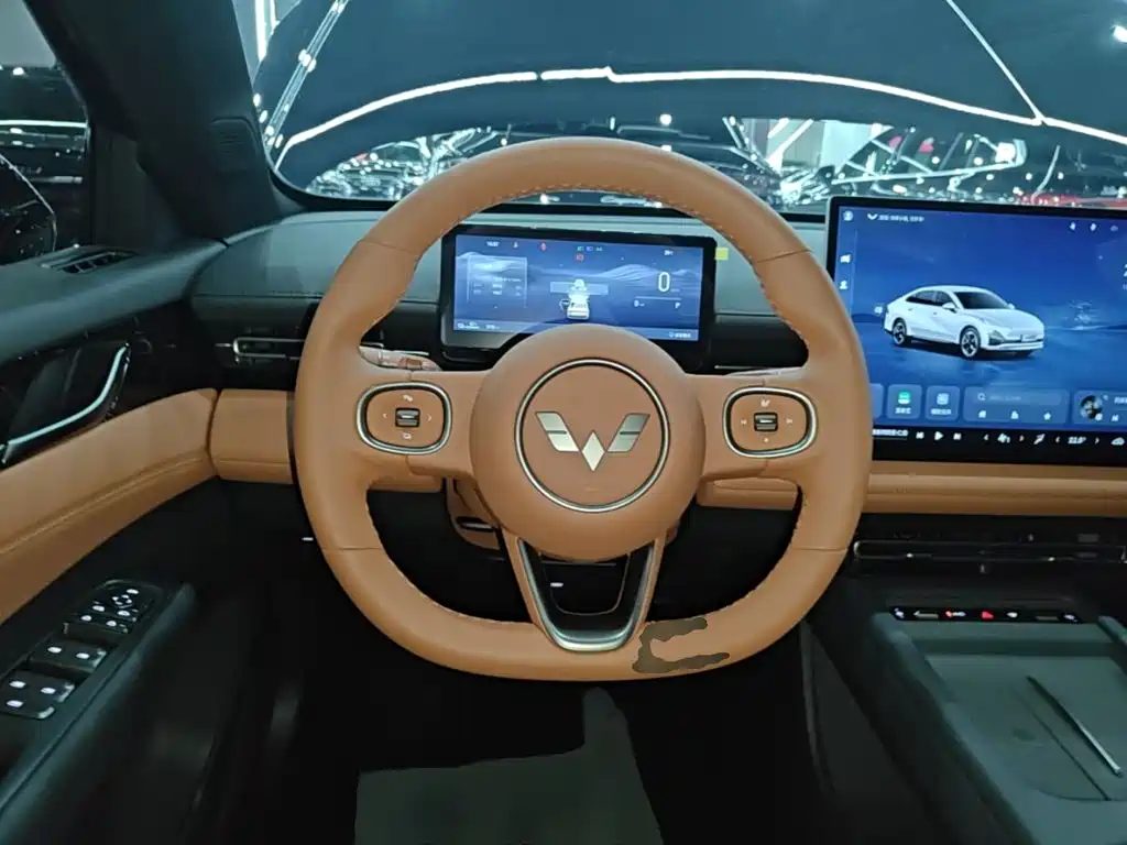 Wuling Starlight 2025 — фото 11