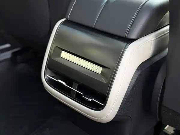 Lincoln Nautilus 2023