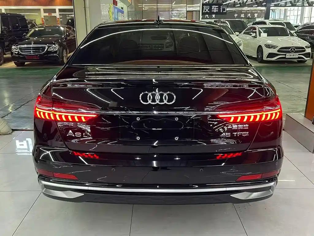 Audi A6L 2024 — фото 8