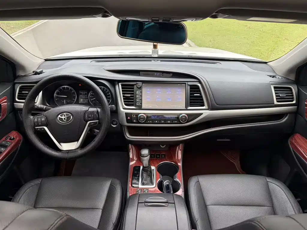 Toyota Highlander 2016 — фото 14