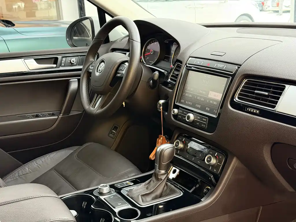 Volkswagen Touareg 2016