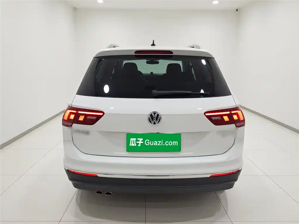 Volkswagen Tiguan L 2020 — фото 5
