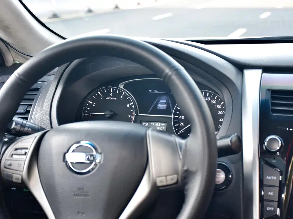 Nissan Teana 2014