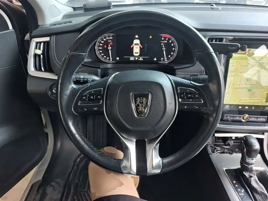 Roewe i6 Classic 2017 — фото 11