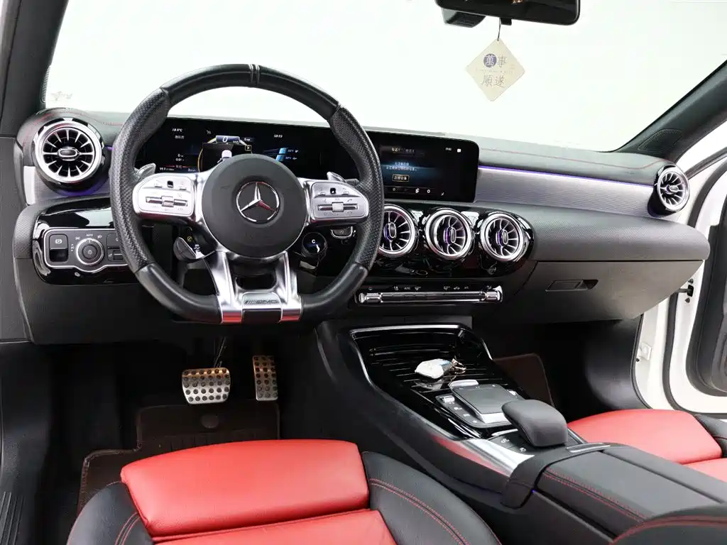 Mercedes-Benz A-Class AMG 2023 — фото 9