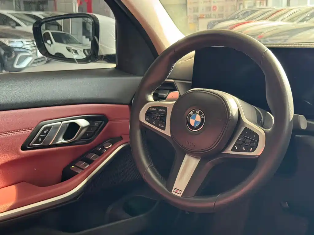 BMW 3 Series 2023 — фото 13