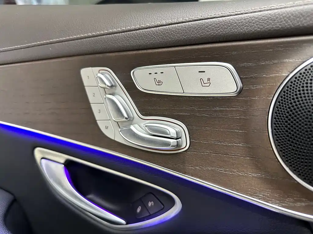 Mercedes-Benz GLC 2022 — фото 11
