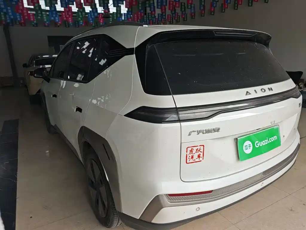 Aion Y 2023