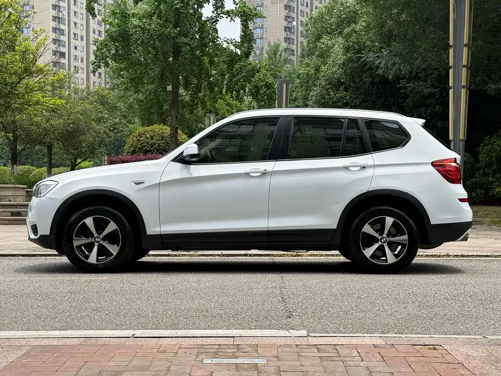 BMW X3 2014 — фото 7