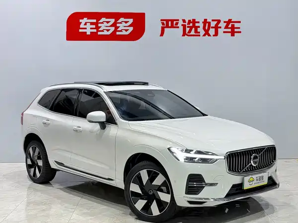 Volvo XC60 Plug-In Hybrid 2024