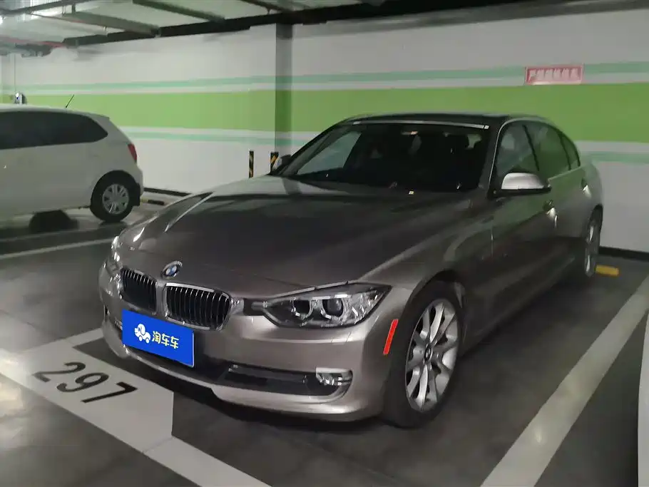 BMW 3 Series 2013 — фото 1