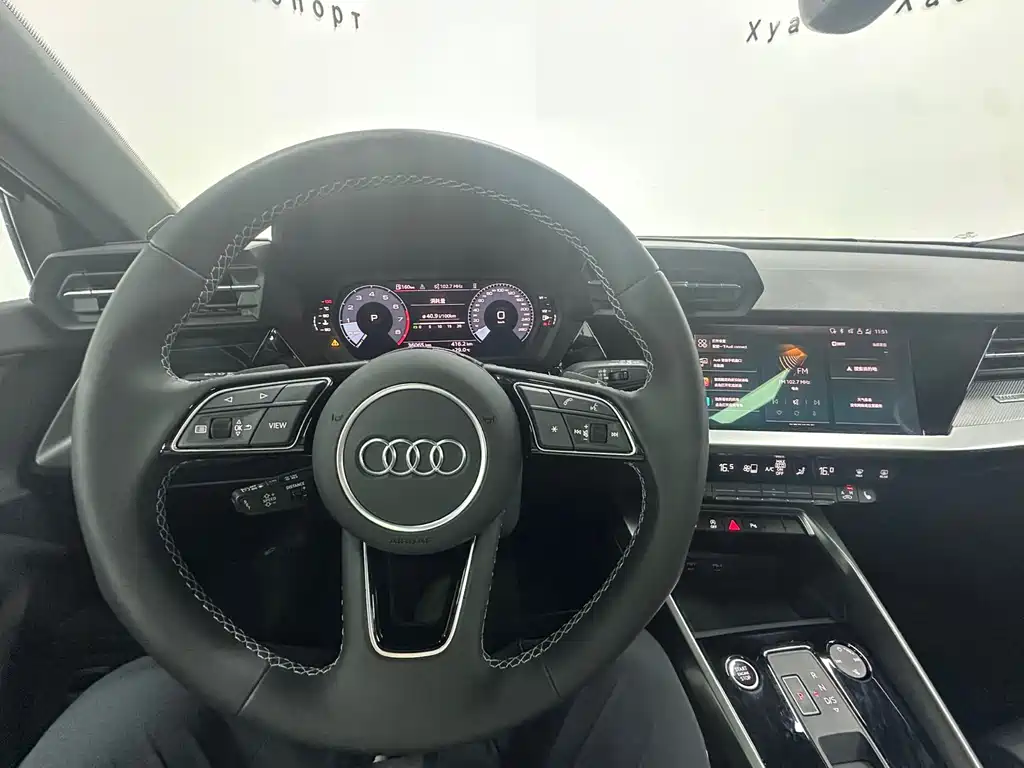 Audi A3 2023 — фото 19